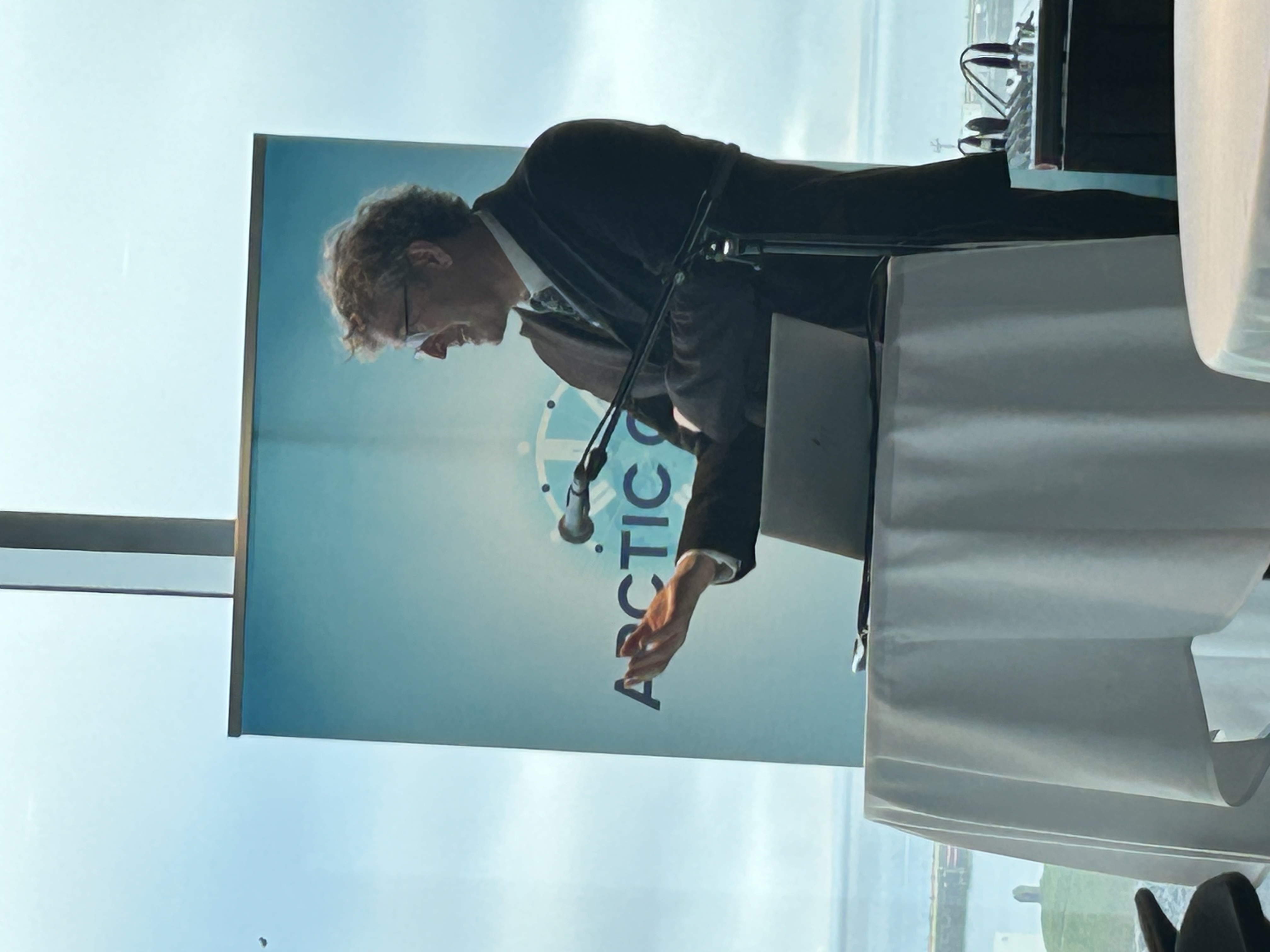 Tom Barry in the session "Balancing Act: Navigating Sustainable Development, Conservation, and Governance"