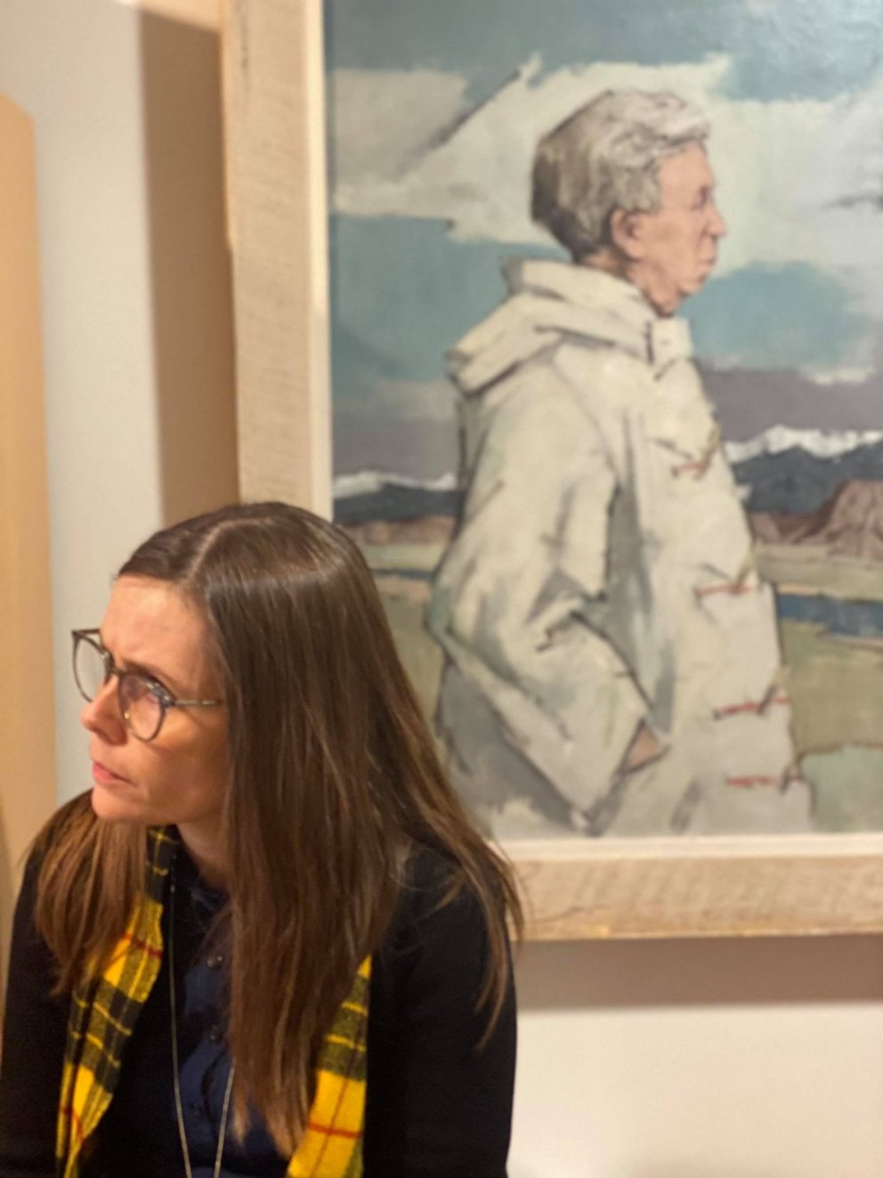 Katrín Jakobsdóttir forsætisráðherra og Vilhjálmur Stefánsson velta vöngum.